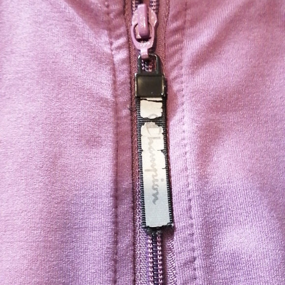 Champion - Picture 2 of 3